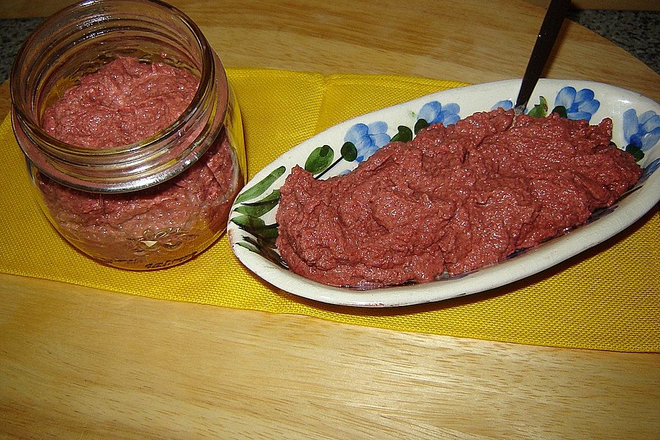 Rote Linsen-Tomatendip