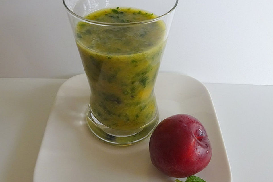 Spätsommer Früchtesmoothie mit Spinat