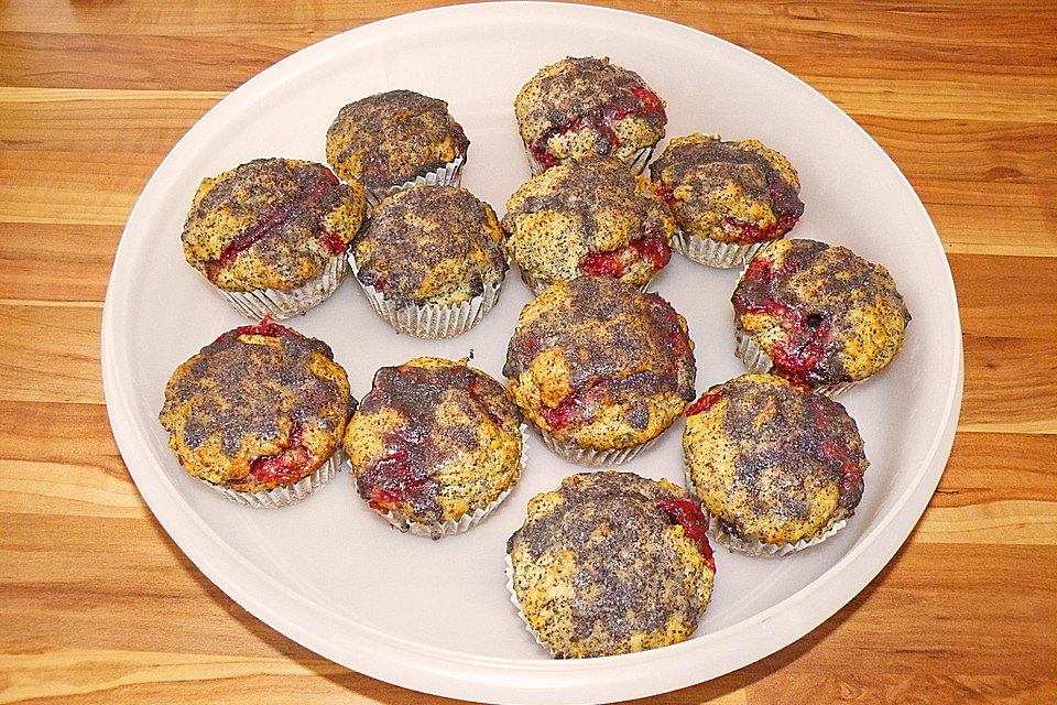 Stevia-Zwetschgenmus-Mohn-Muffins