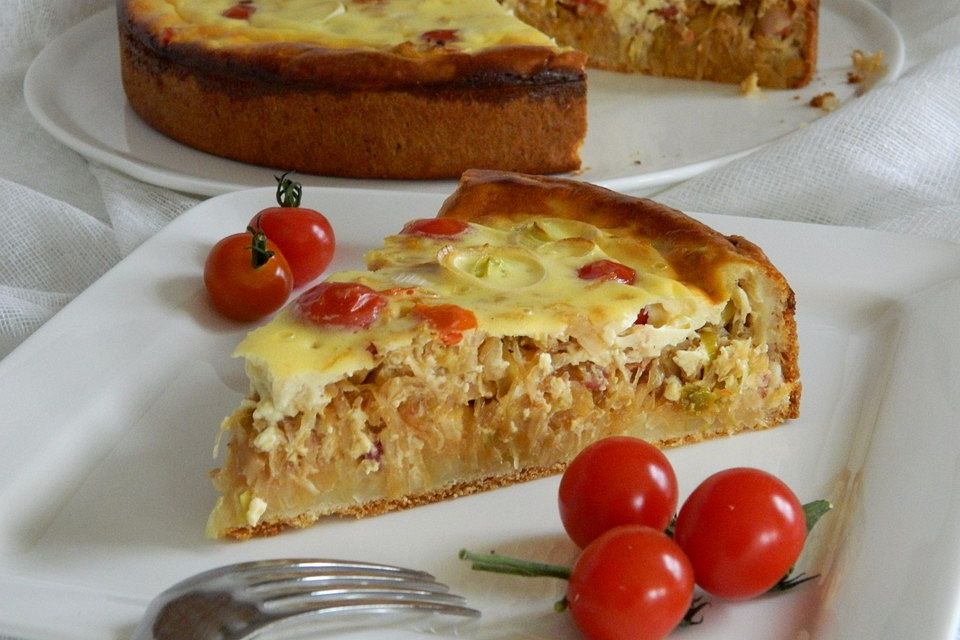 Sauerkraut-Tomaten-Lauchquiche