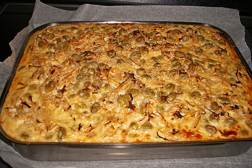 Sauerkrautauflauf mit dicken Bohnen