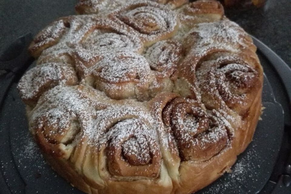 Kanelbullar-Kuchen