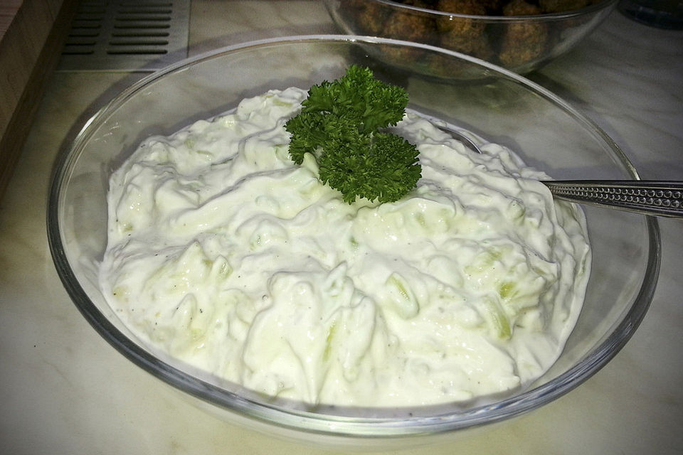 Tzaziki