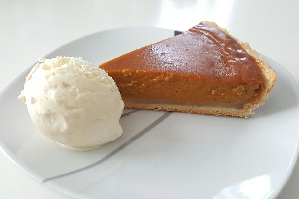 Amerikanischer authentischer Pumpkin-Pie