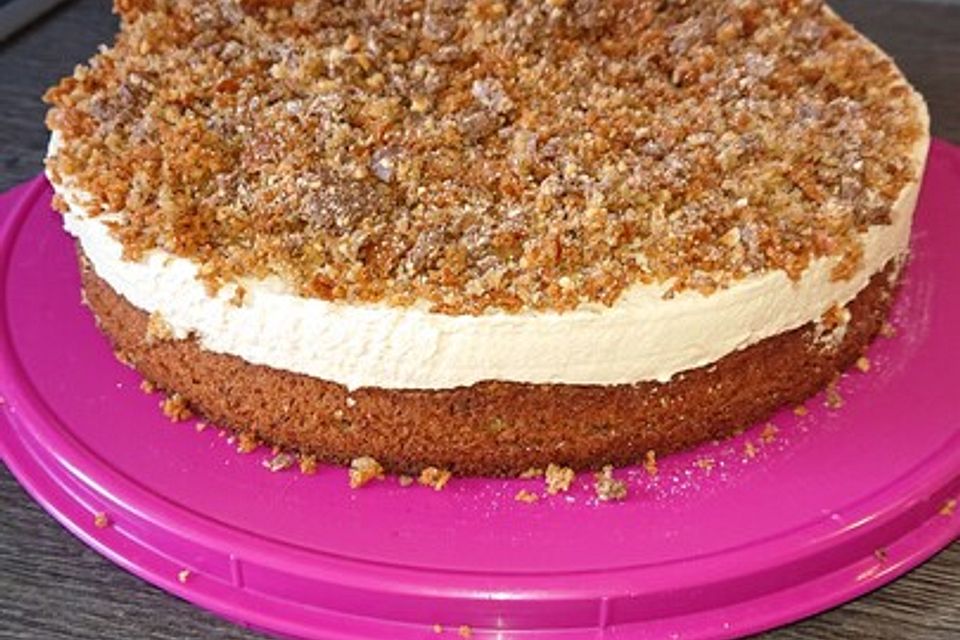 Cappuccino-Krümel-Torte