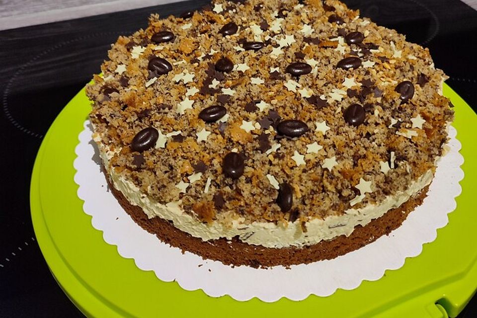 Cappuccino-Krümel-Torte