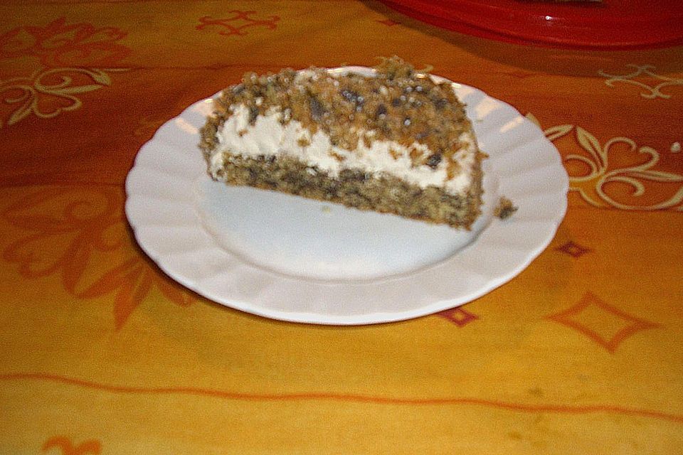 Cappuccino-Krümel-Torte