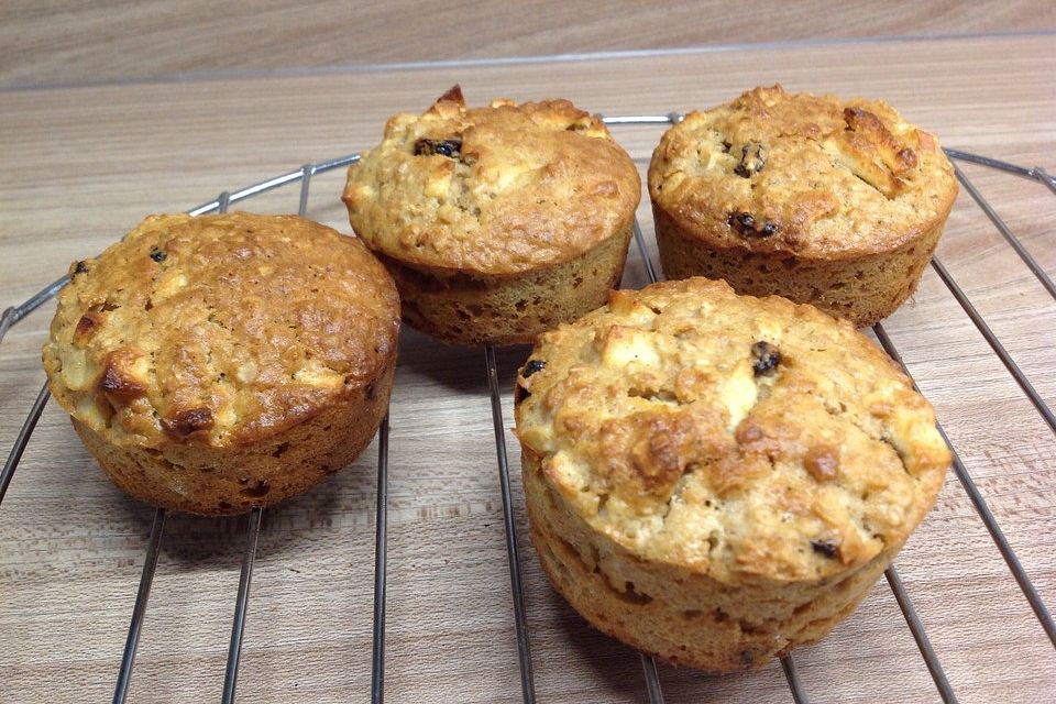 Oatmeal Muffins