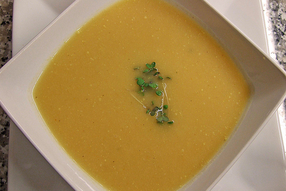 Rahmsuppe von Wurzelgemüse