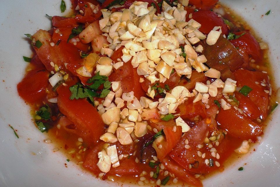 Asiatischer Tomatensalat