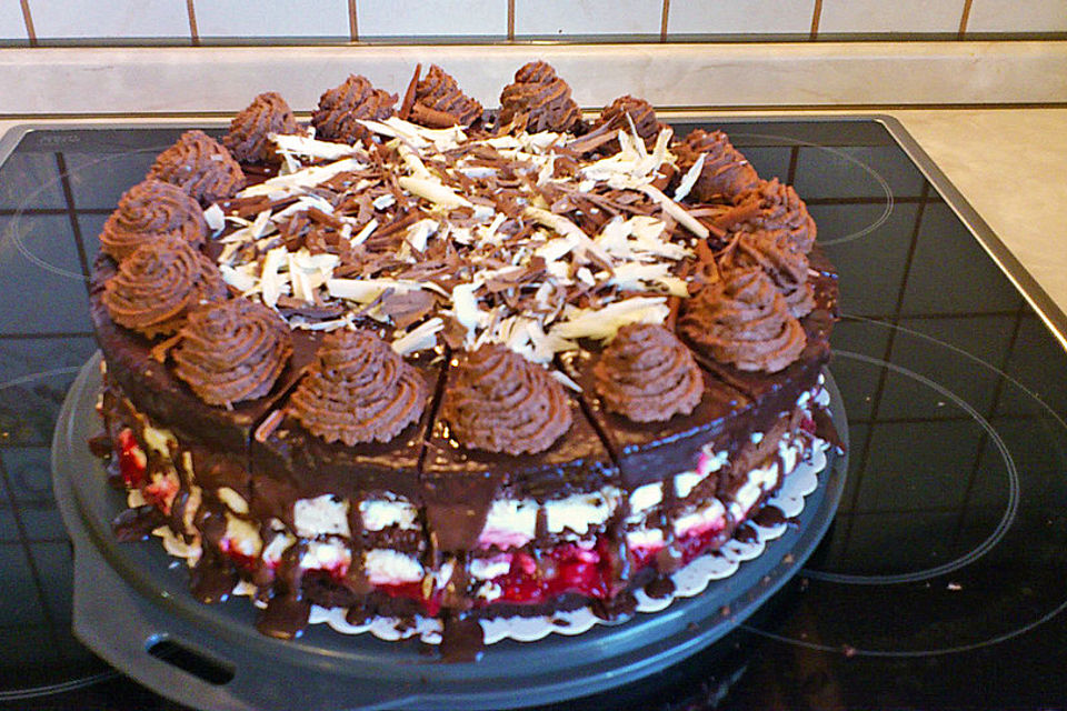 Schoko-Himbeer-Torte