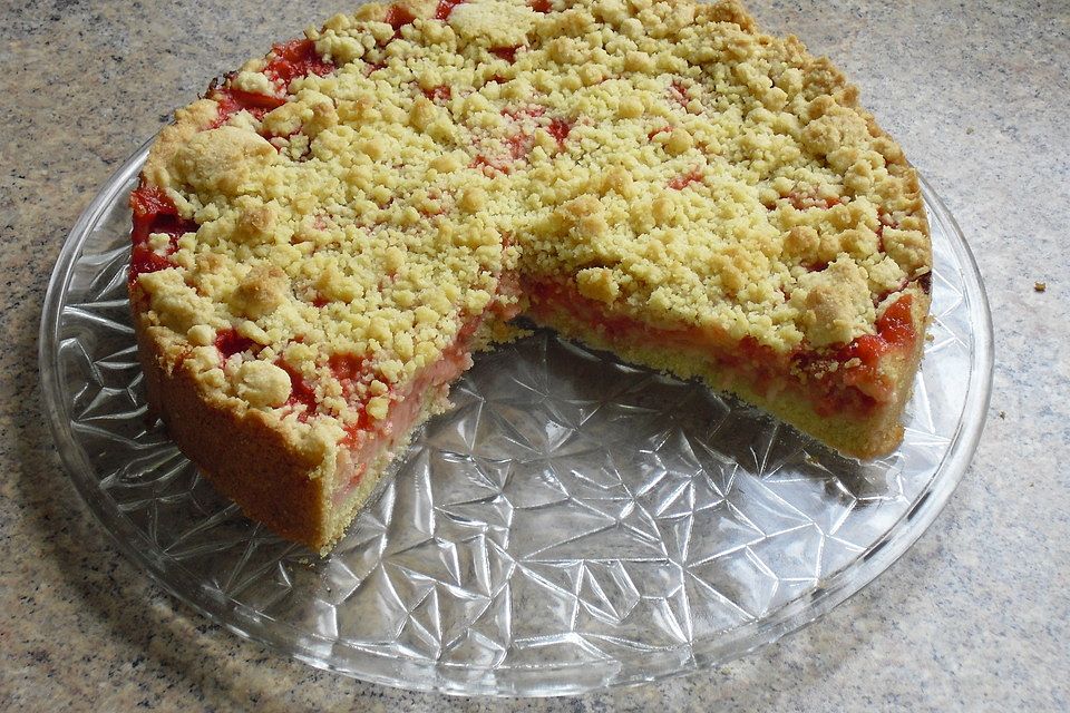 Veganer Erdbeer-Streuselkuchen