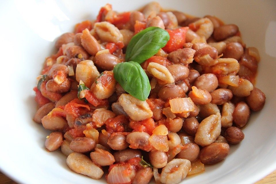 Mehlklößchen mit Borlotti-Bohnen