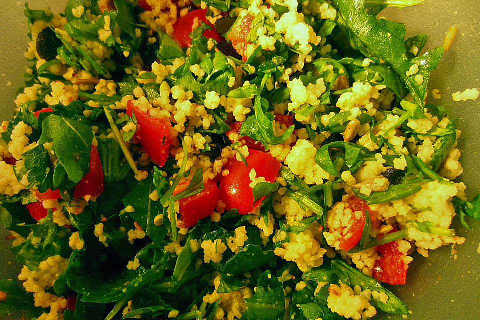 Couscous-Rucola Salat