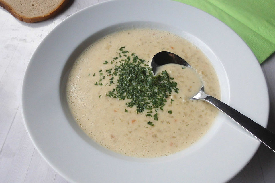 Graupensuppe mit Käse