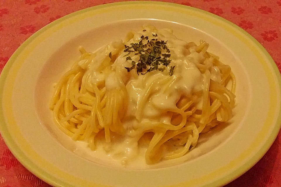 Knoblauch-Pastasauce