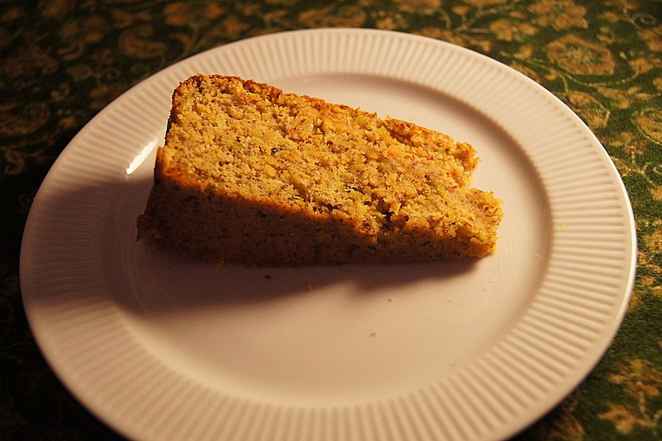 Saftiger Möhrenkuchen