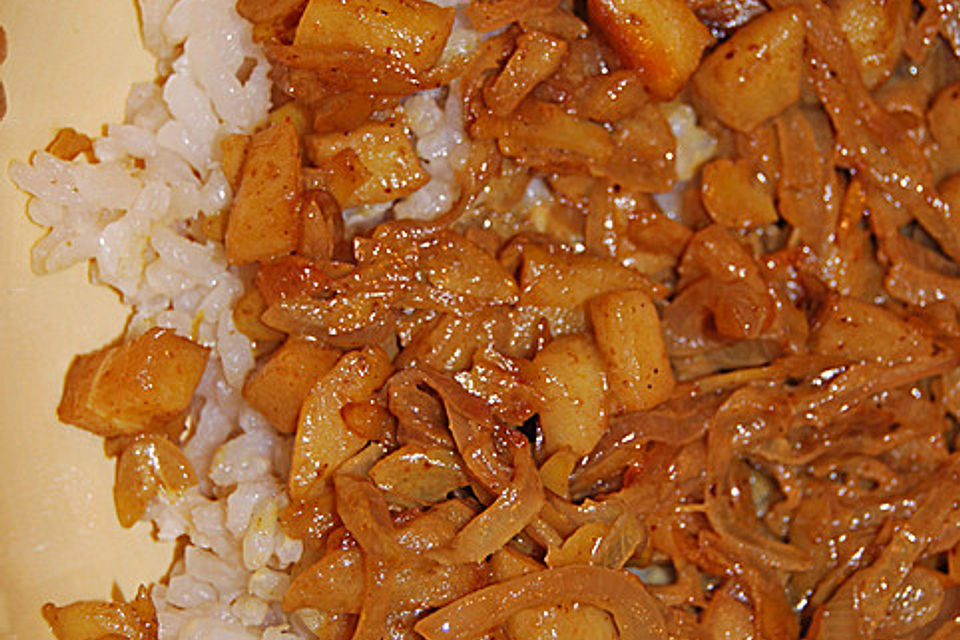 Reis mit Apfel-Curry