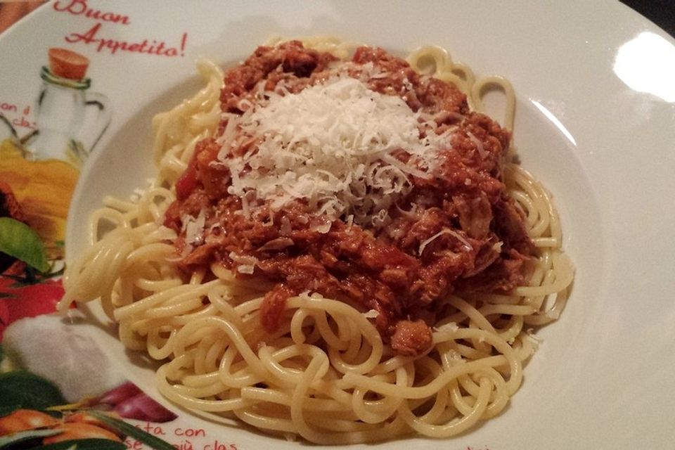 Spaghetti mit Thunfischsoße