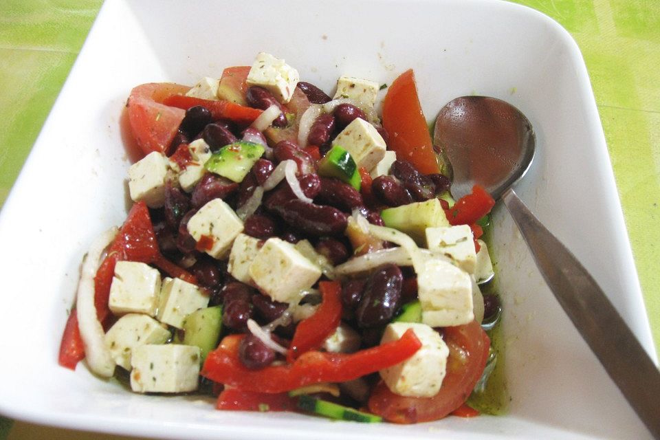 Griechischer Bauernsalat mit Feta