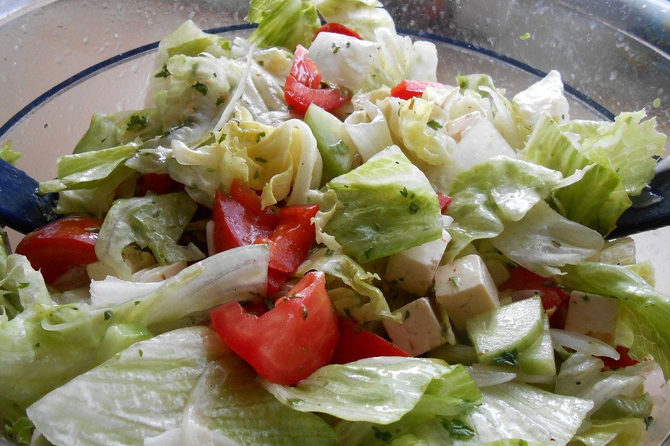 Griechischer Bauernsalat mit Feta