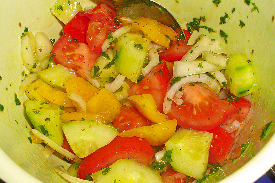 Griechischer Bauernsalat mit Feta