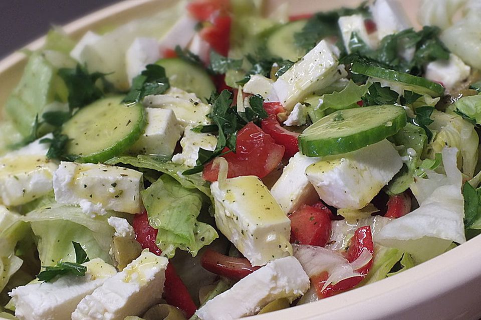 Griechischer Bauernsalat mit Feta