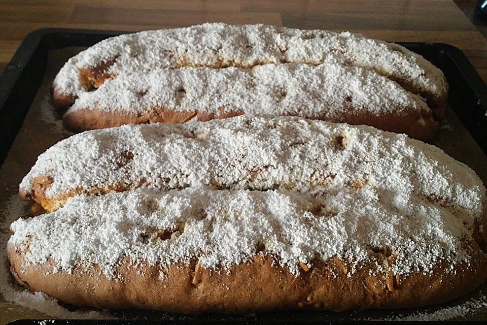 Quark-Mohn-Stollen