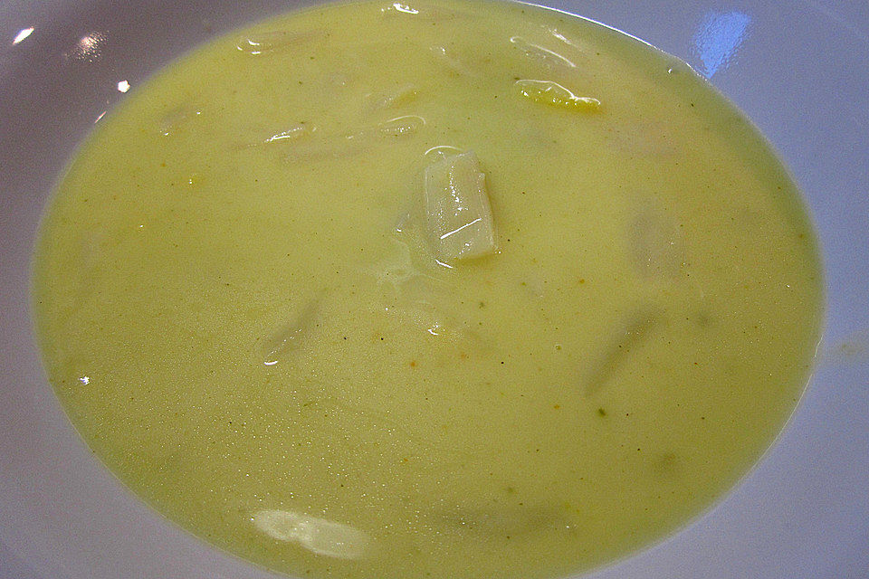 Spargelcremesuppe