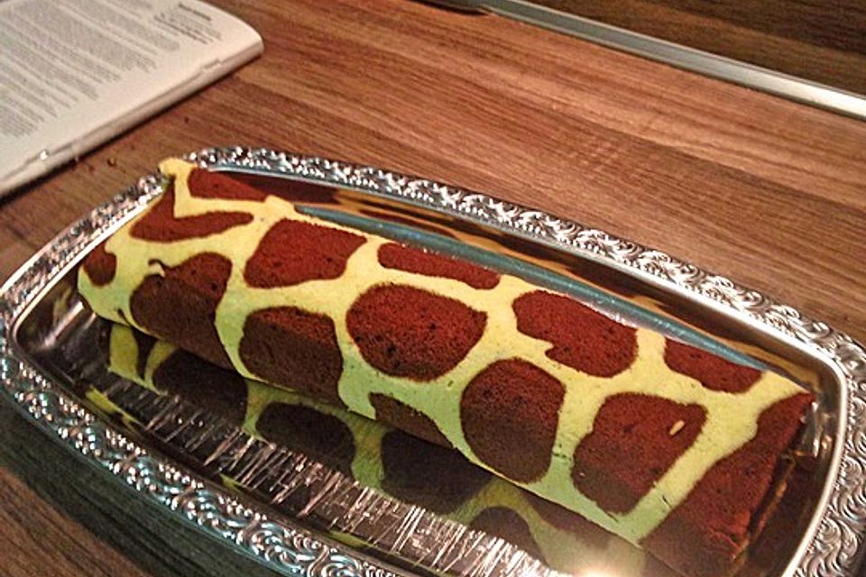 Giraffen-Biskuit-Roulade