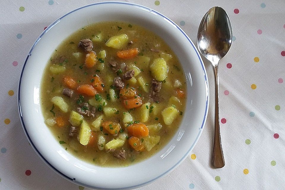 Kartoffelsuppe rumänische Art