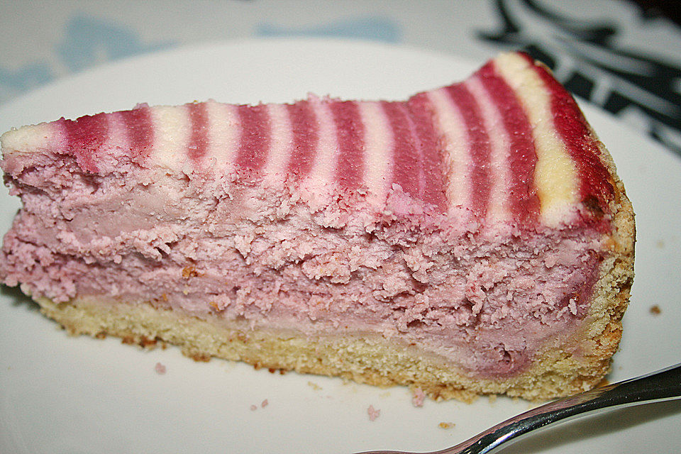 Zebra-Himbeer-Käsekuchen