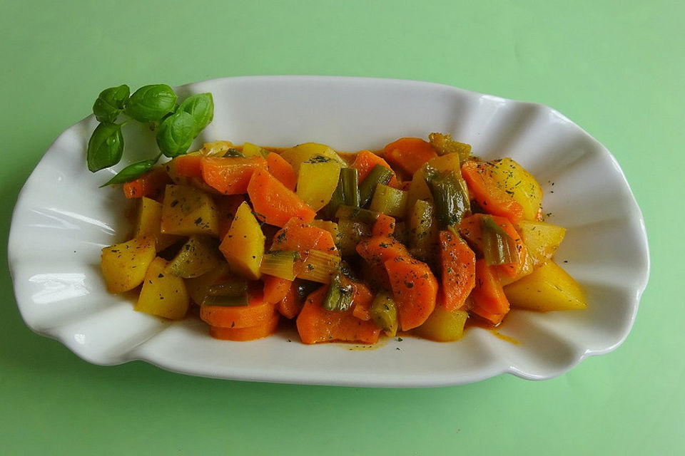 Vegetarisches Kartoffelcurry