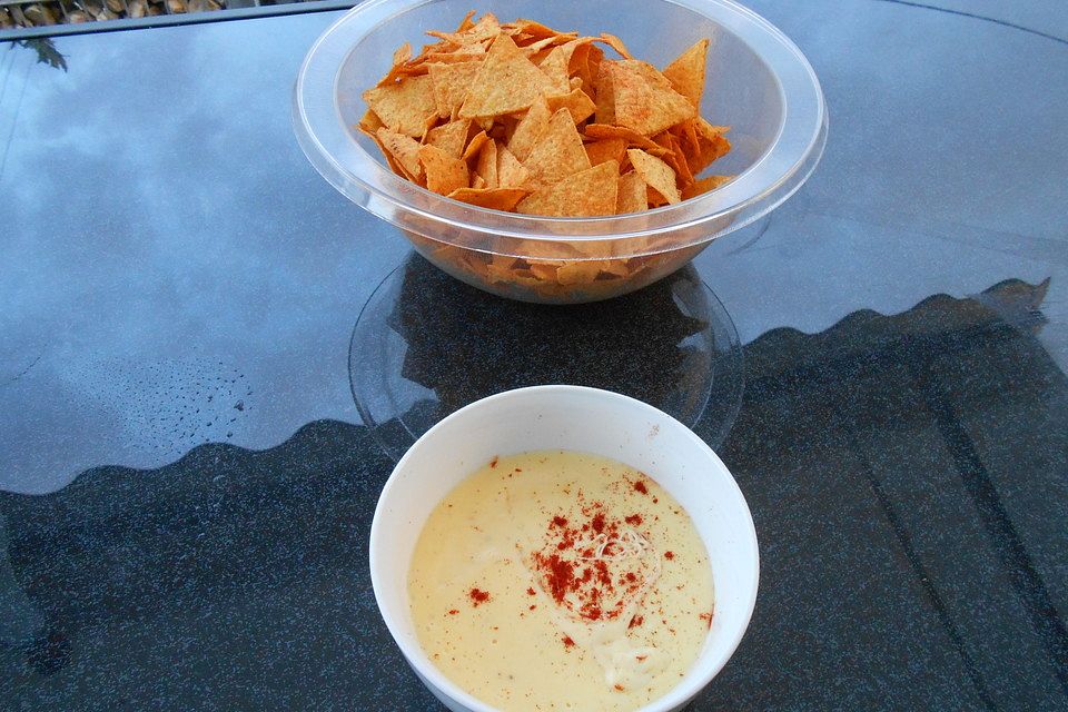 Käse Dip für Nachos