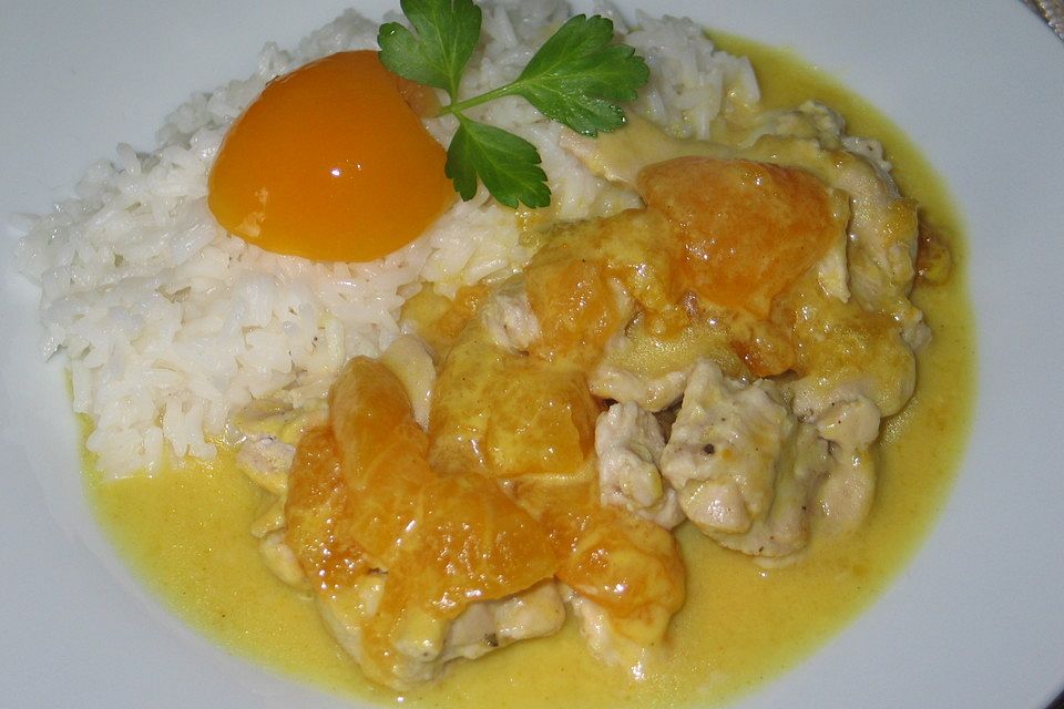 Curry-Putengeschnetzeltes mit Reis