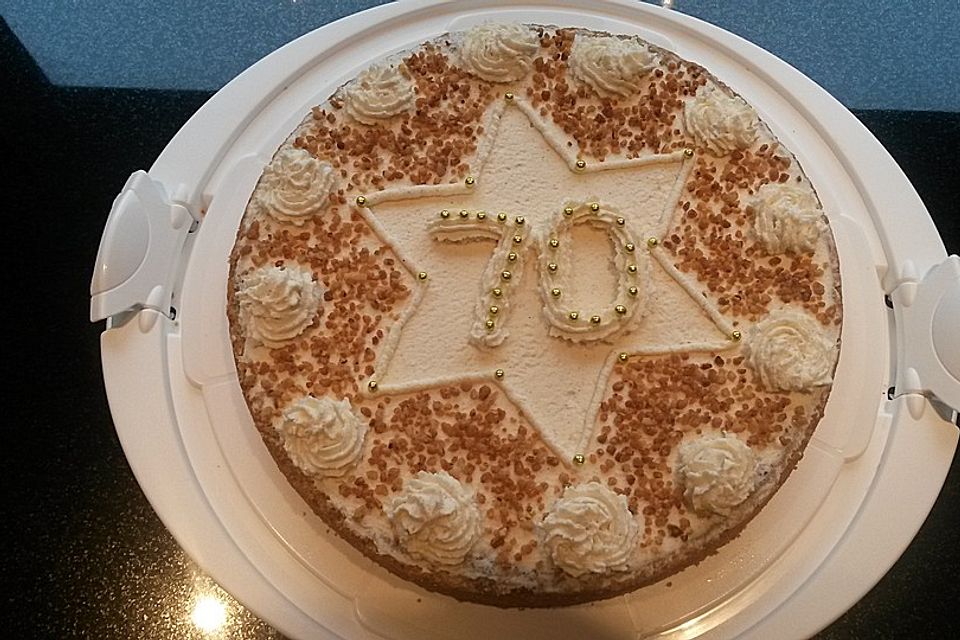 Apfelkuchen mit Zimt - Sahnehaube