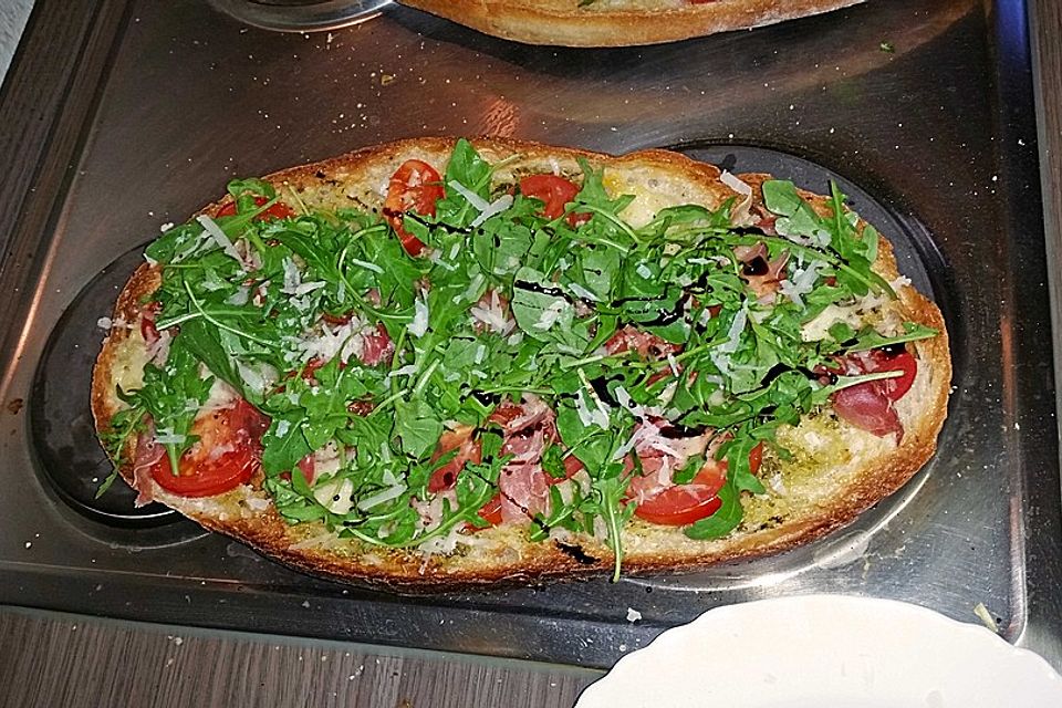 Fladenbrotpizza "Napoli"