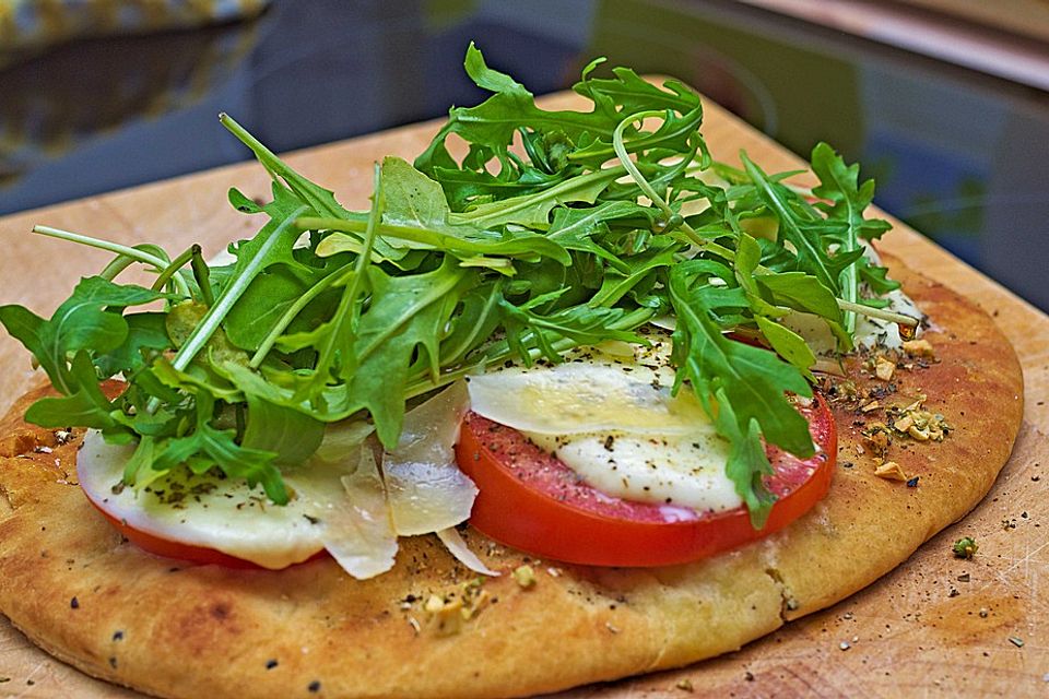 Fladenbrotpizza "Napoli"