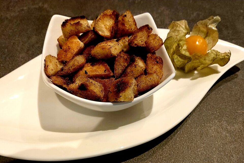 Italienische Croutons