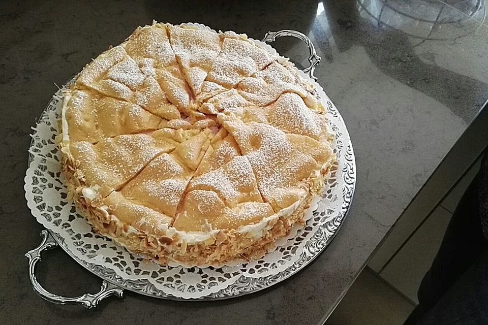 Brandteigtorte