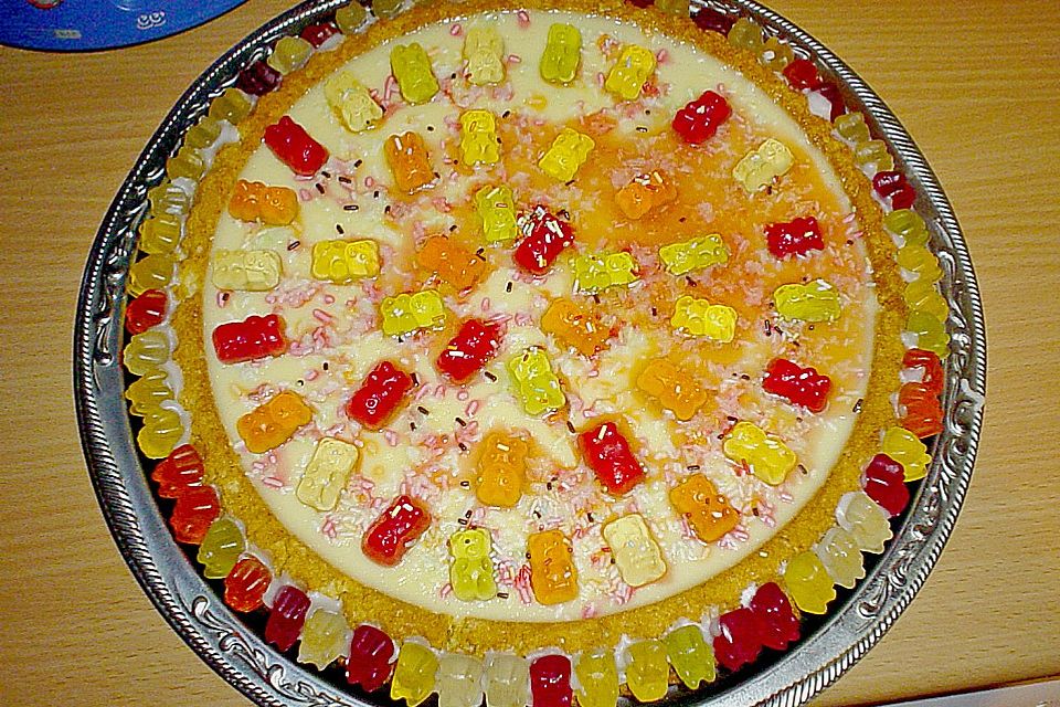 Gummibären Torte