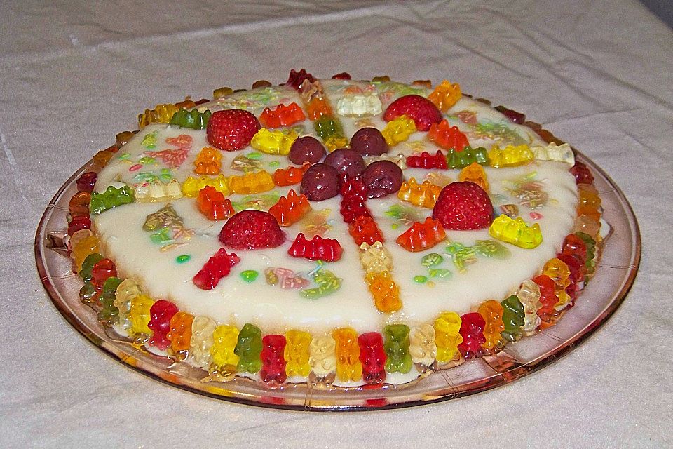 Gummibären Torte