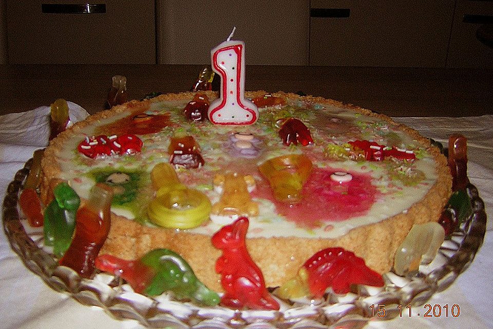 Gummibären Torte