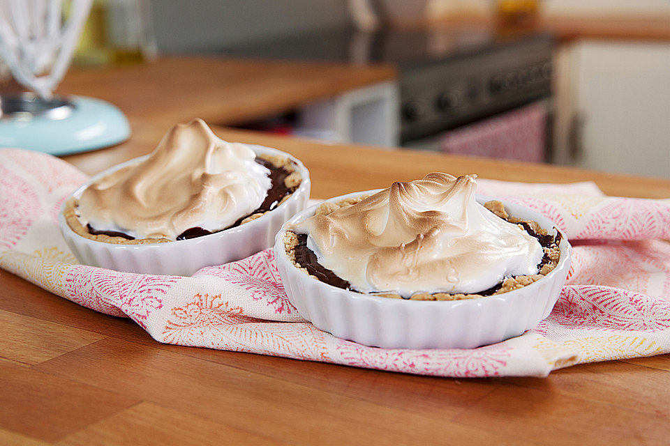 Schoko-Tartelettes aus "Baiser"