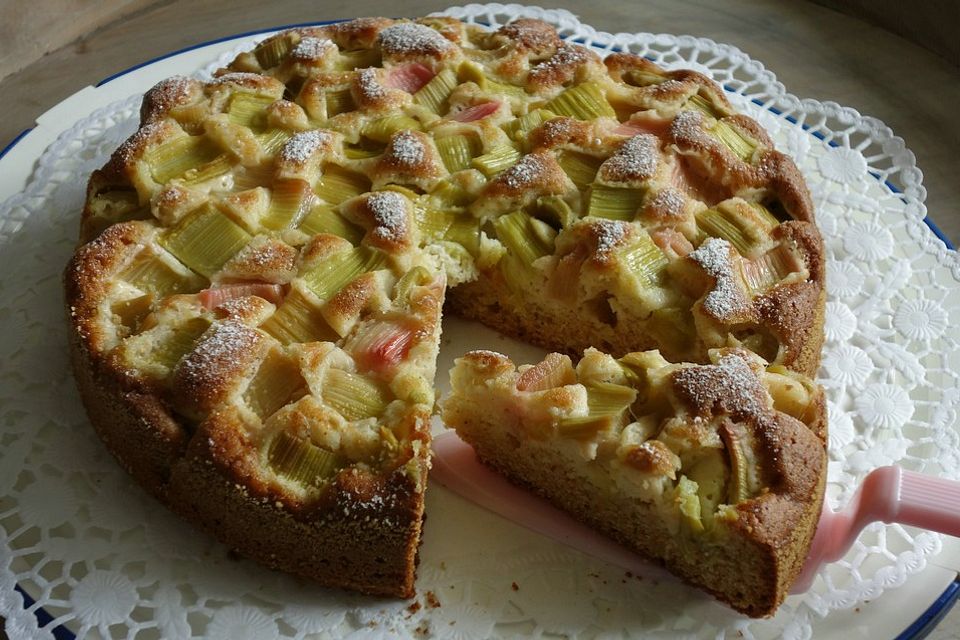 Rhabarber-Marzipan-Kuchen