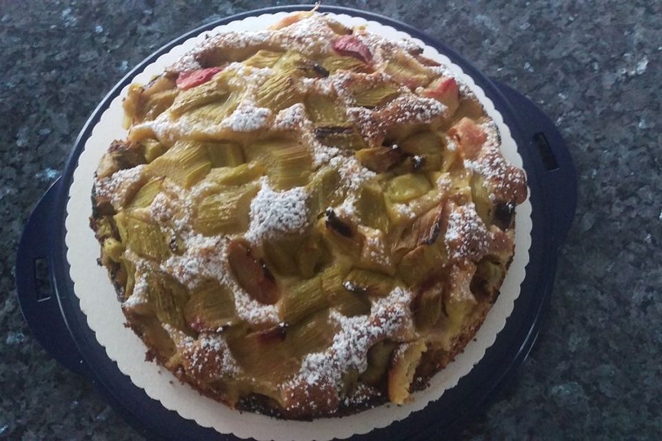 Rhabarber-Marzipan-Kuchen