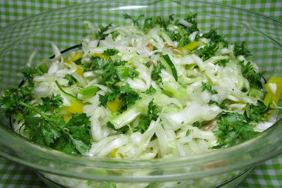 Spitzkohlsalat