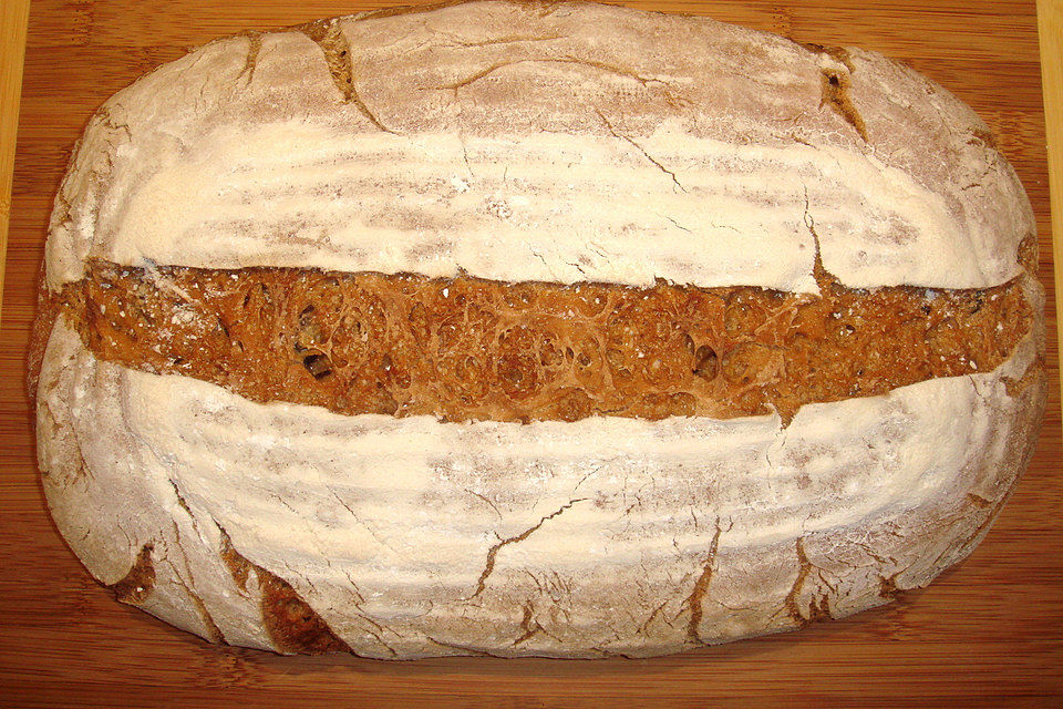 Krustenbrot mit Sauerteig