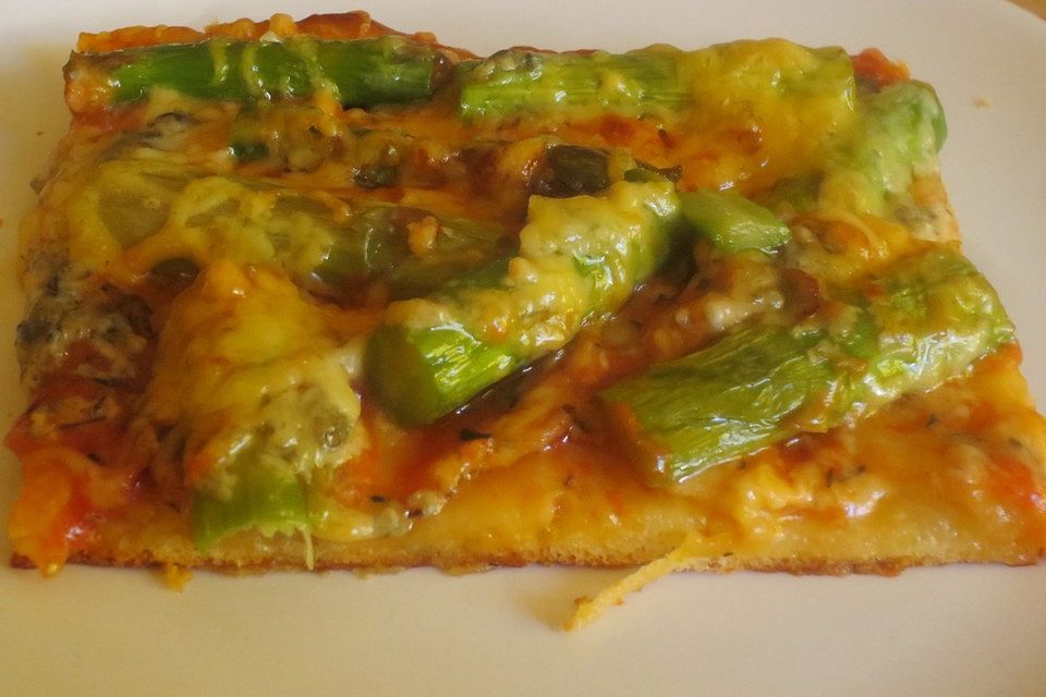 Spargel-Pizza