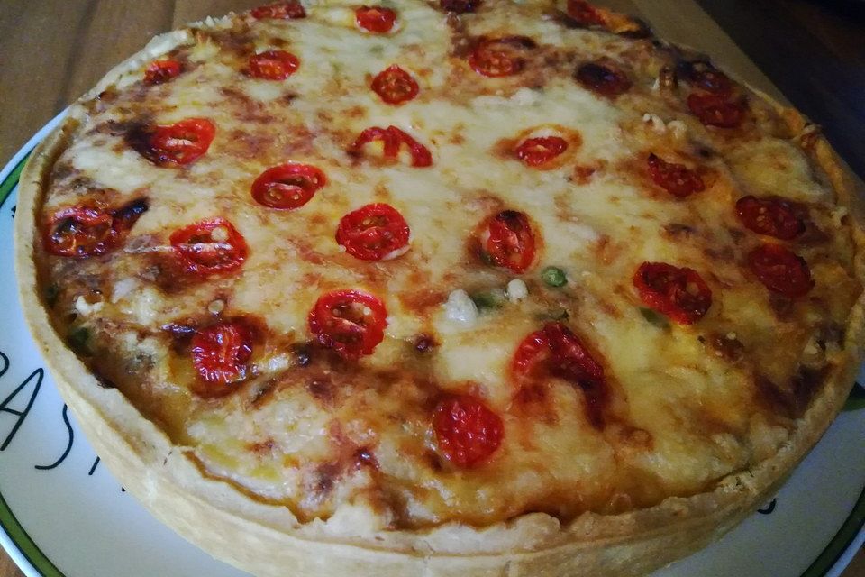 Schnelle Makkaroni-Quiche